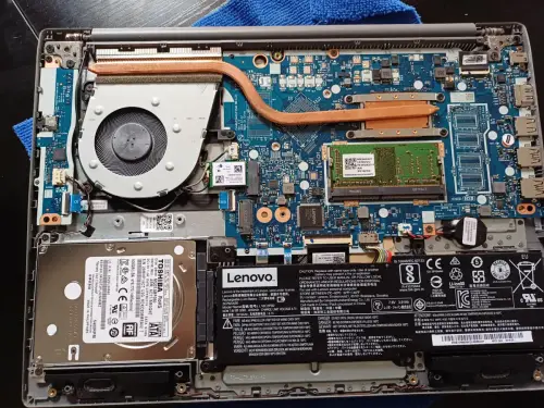 Upgrade Laptop Lenovo y Mantenimiento Preventivo 